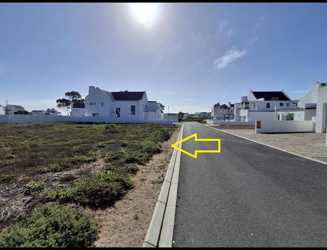 LAND FOR SALE IN BRITANNIA BAY